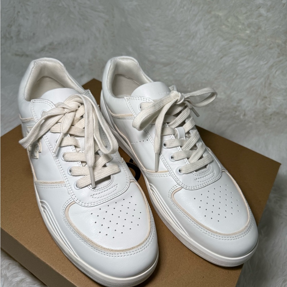 Tory Burch Sneakers - Picture 4 of 8